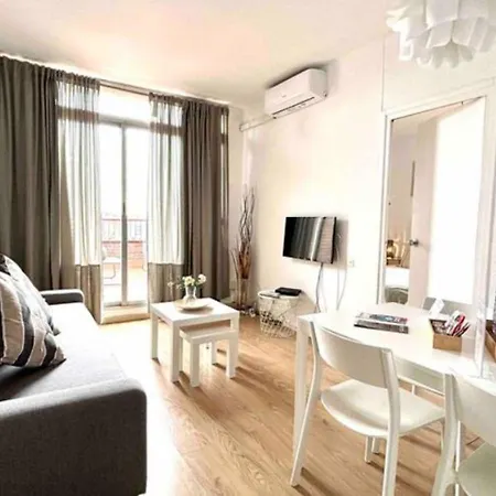 Sants Station Penthouse Apartment *